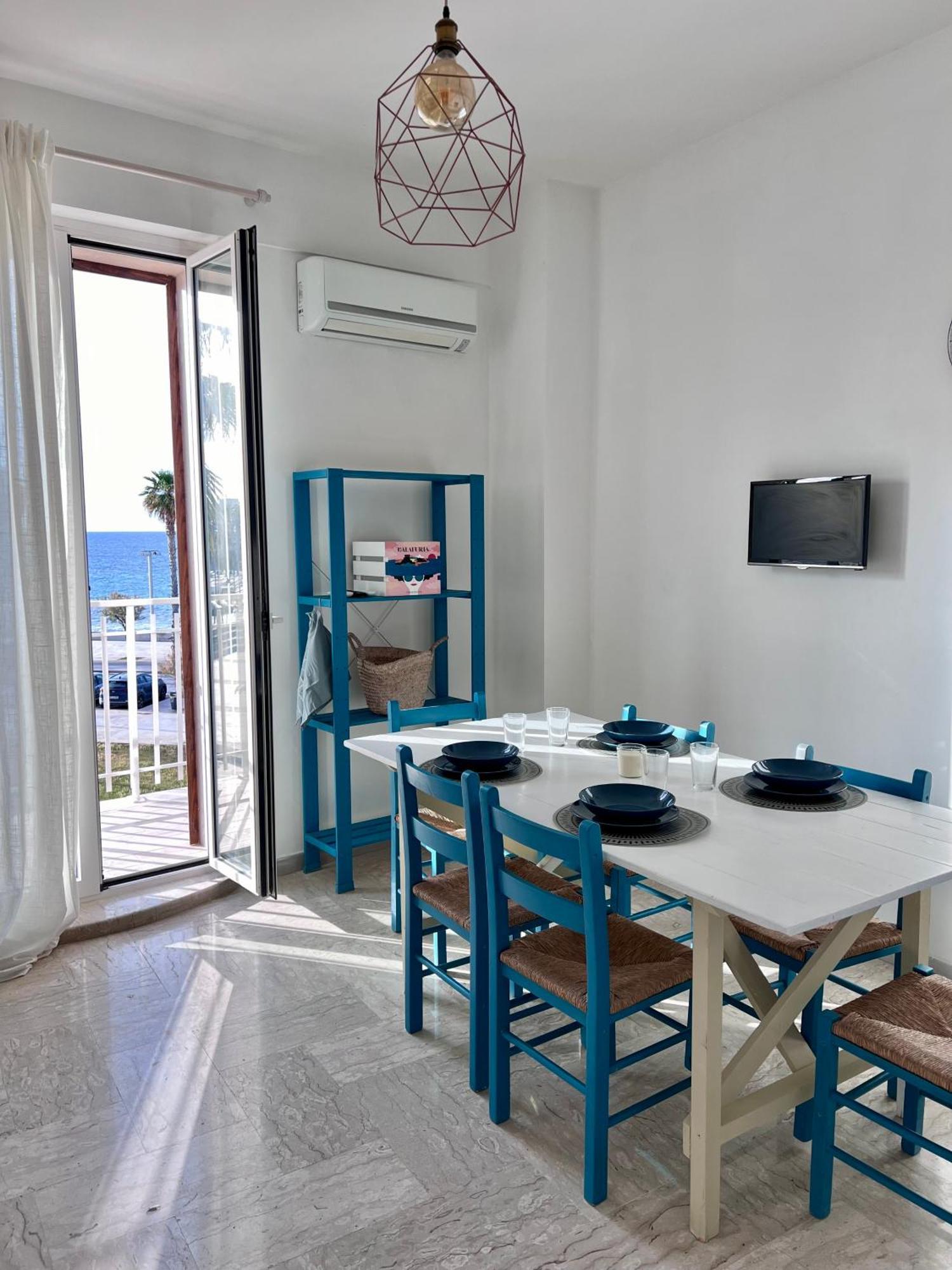 Maris Apartment By Tenuta Pinto Mola di Bari Exterior foto